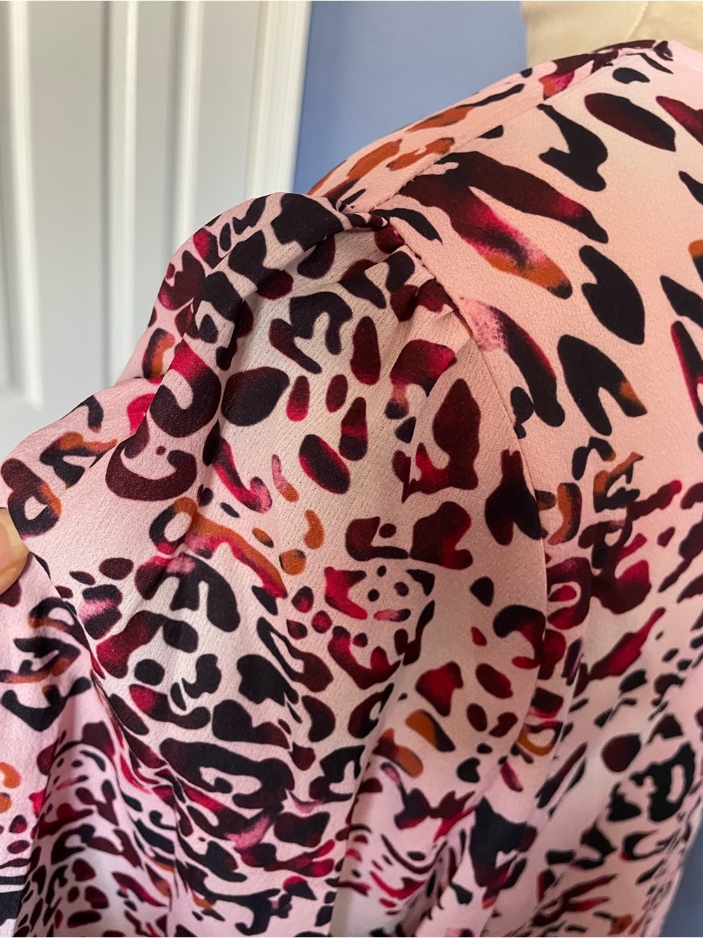 Large Pink Floral & Leopard Print Wrap Twist Top - Picture 10 of 13